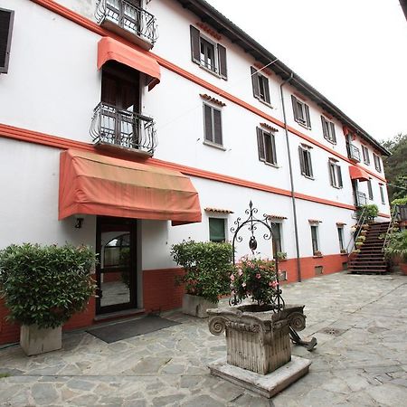 Il Castello B&B Varallo Pombia Exterior photo